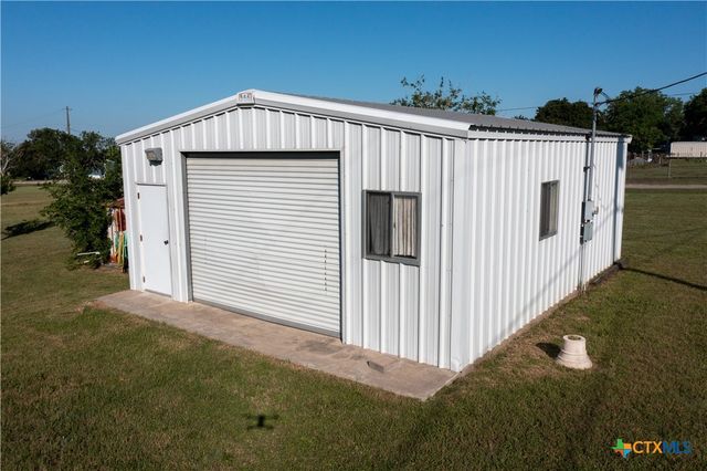 305 State Highway 72 West, Nordheim, TX 78141