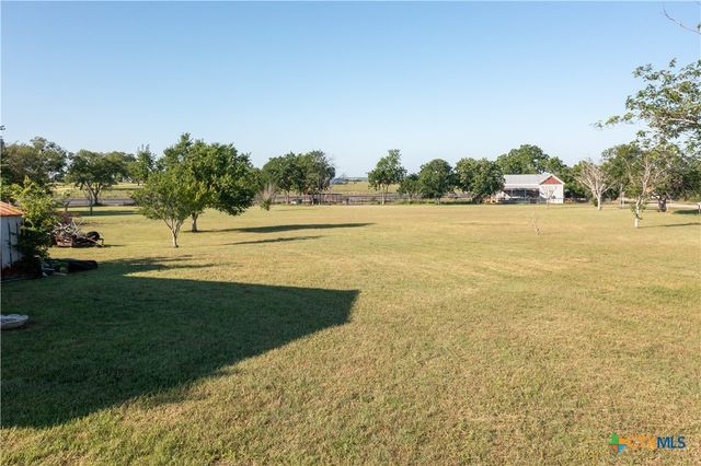 305 State Highway 72 West, Nordheim, TX 78141
