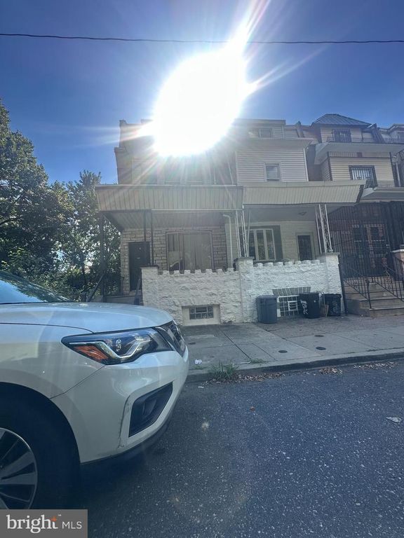 1828 E SCHILLER ST, Philadelphia, PA 19134