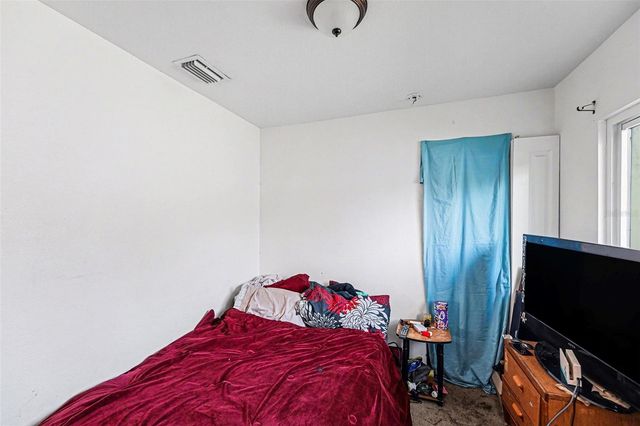 4014 N MCLANE DRIVE, Tampa, FL 33610