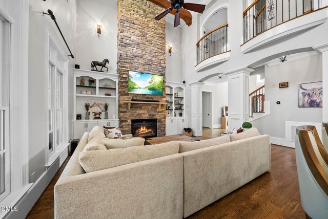 1008 Linenhall Way, Wake Forest, NC 27587