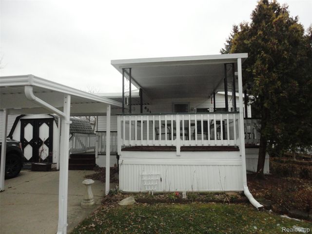 423 Glasgow, Bedford Township, MI 48182