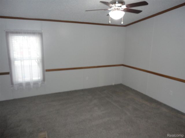 423 Glasgow, Bedford Township, MI 48182