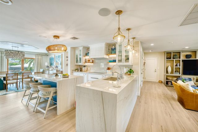 3233 NE 40th Court, Fort Lauderdale, FL 33308