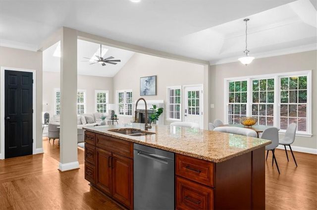 2995 Georgian Manor Drive, Johns Creek, GA 30022