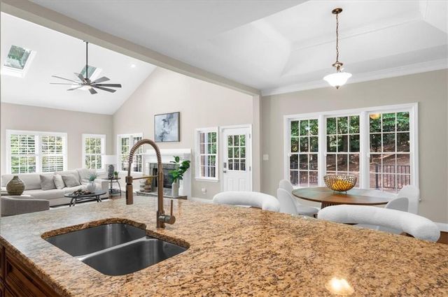 2995 Georgian Manor Drive, Johns Creek, GA 30022