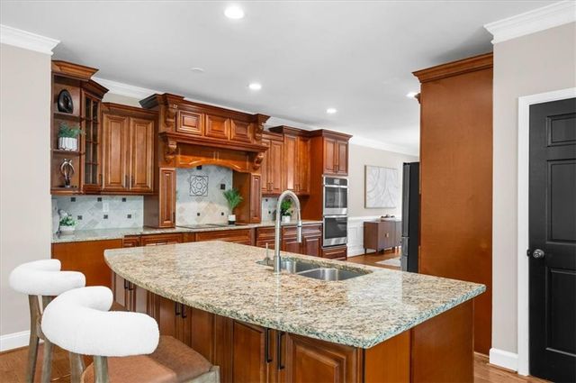 2995 Georgian Manor Drive, Johns Creek, GA 30022