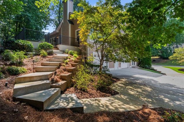 2995 Georgian Manor Drive, Johns Creek, GA 30022