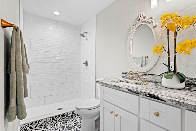 4003 W LEMON STREET, Tampa, FL 33609