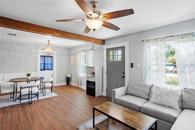 4003 W LEMON STREET, Tampa, FL 33609
