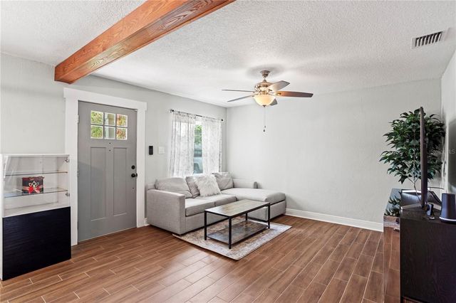 4003 W LEMON STREET, Tampa, FL 33609