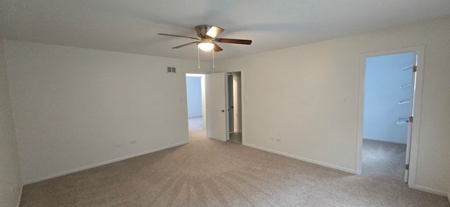 1310 green trails Drive, Plainfield, IL 60586