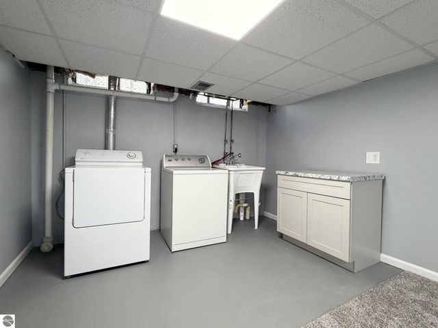 6311 Winter Drive, Canton, MI 48187