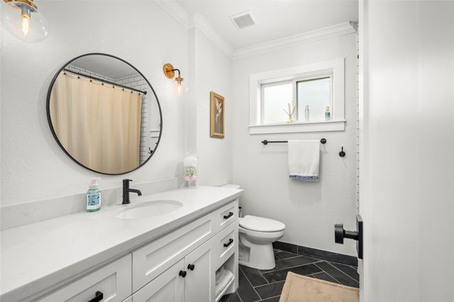 9018 Mullins Drive, Houston, TX 77096