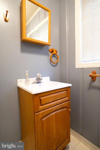 1421 SULPHUR SPRING RD, Halethorpe, MD 21227