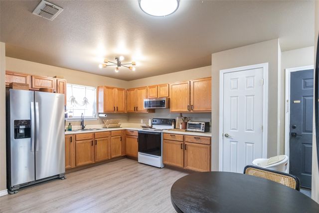 641 Brown Avenue, Tuscola, TX 79562