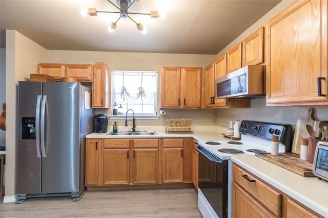 641 Brown Avenue, Tuscola, TX 79562