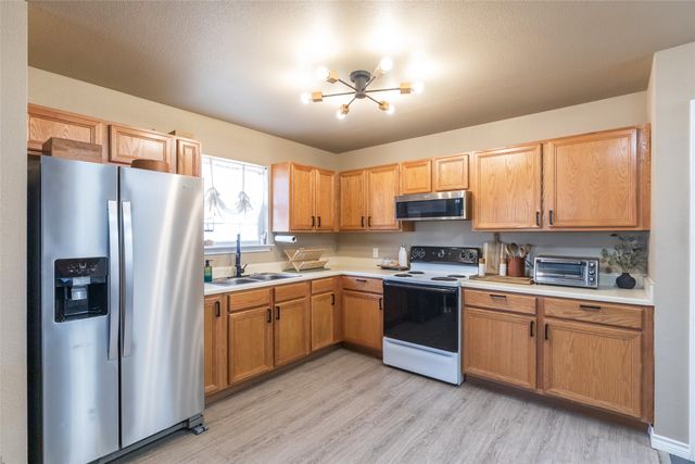 641 Brown Avenue, Tuscola, TX 79562