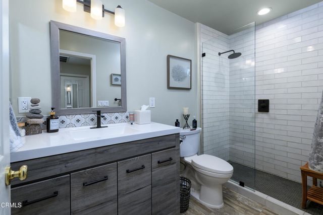 1150 Corte Riviera, Camarillo, CA 93010