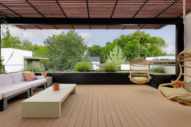 705 W Monroe ST, Austin, TX 78704