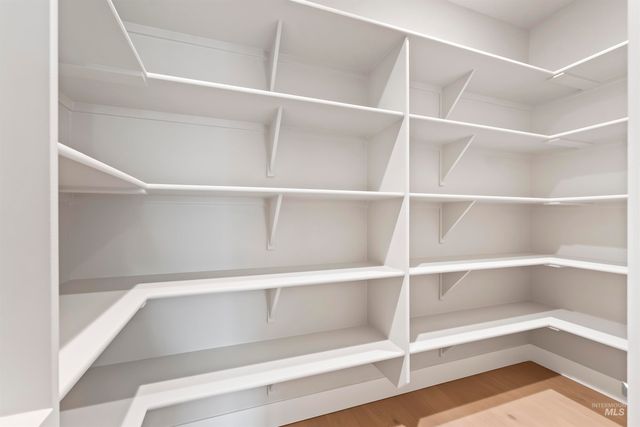 7616 Brown Way, Eagle, ID 83629