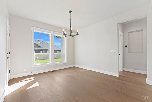 7616 Brown Way, Eagle, ID 83629