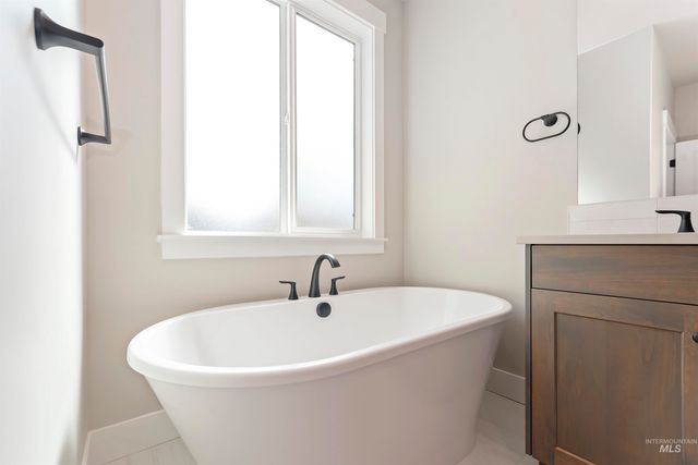 7616 Brown Way, Eagle, ID 83629