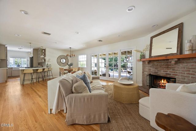 3080 Menlo Drive, Glendale, CA 91208