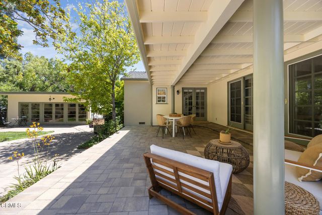 3080 Menlo Drive, Glendale, CA 91208