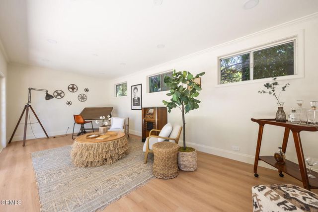 3080 Menlo Drive, Glendale, CA 91208