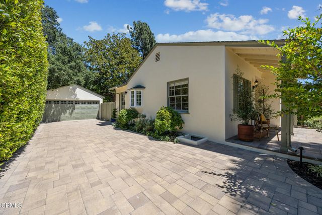 3080 Menlo Drive, Glendale, CA 91208