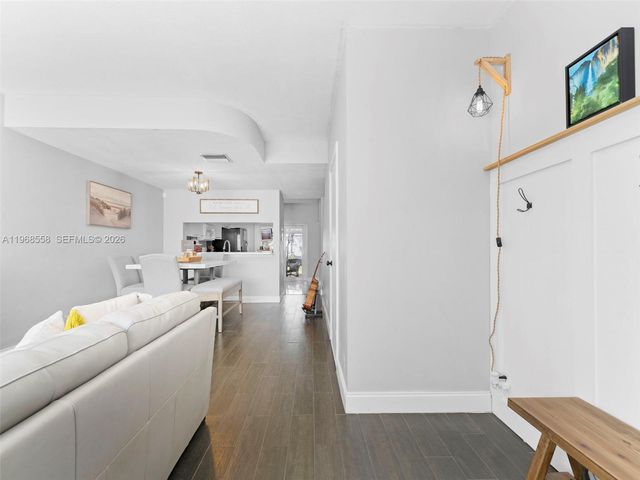 11051 Sand Piper Ct, Tamarac, FL 33321