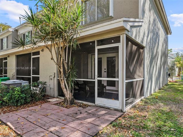 11051 Sand Piper Ct, Tamarac, FL 33321