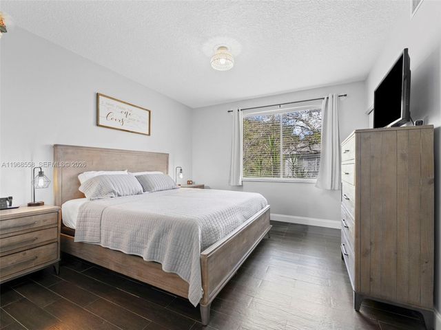 11051 Sand Piper Ct, Tamarac, FL 33321