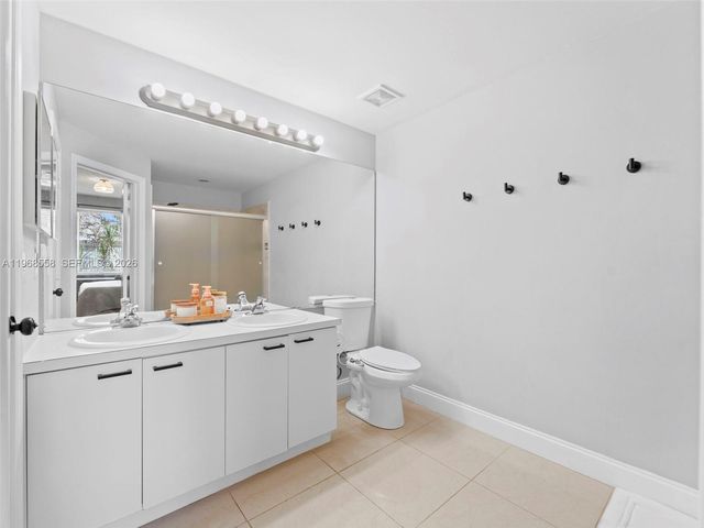 11051 Sand Piper Ct, Tamarac, FL 33321