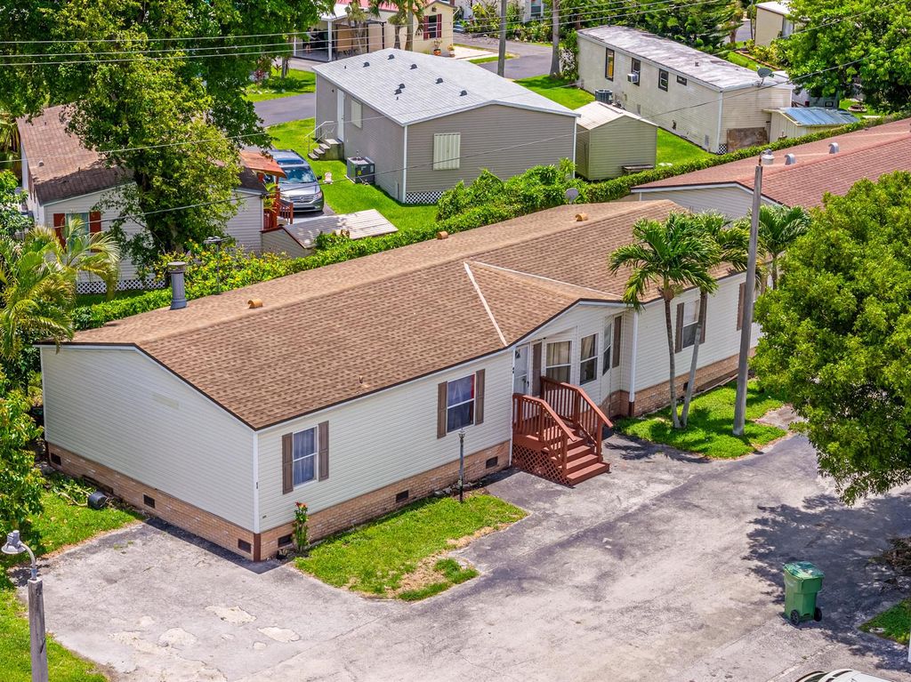 220 NE 12th Avenue 44, Homestead, FL 33030