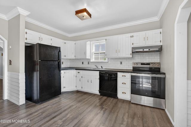 21 Dover Street 1, Toms River, NJ 08753
