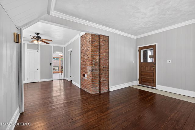 21 Dover Street 1, Toms River, NJ 08753