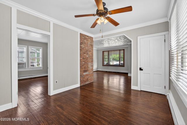 21 Dover Street 1, Toms River, NJ 08753