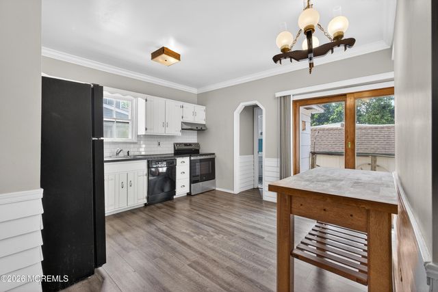 21 Dover Street 1, Toms River, NJ 08753