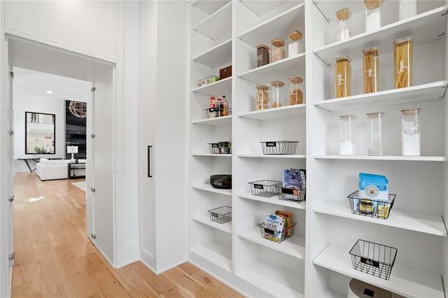 1267 Thomas Circle, Roswell, GA 30075