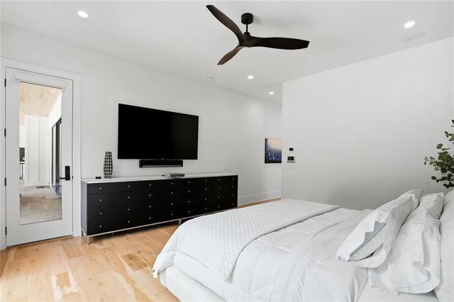 1267 Thomas Circle, Roswell, GA 30075