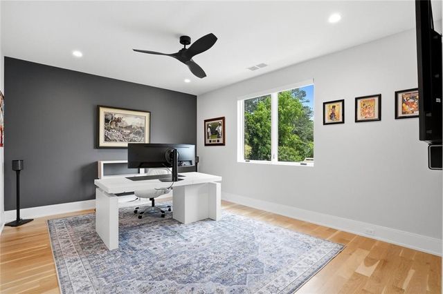 1267 Thomas Circle, Roswell, GA 30075