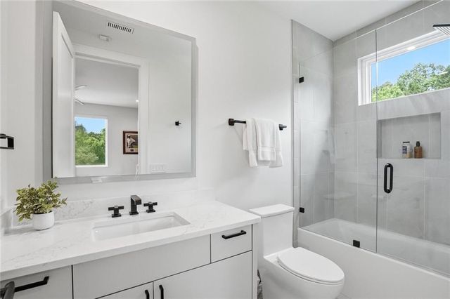 1267 Thomas Circle, Roswell, GA 30075