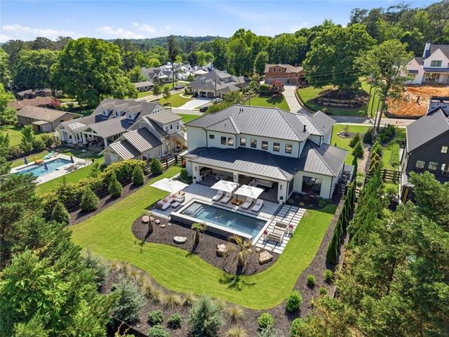 1267 Thomas Circle, Roswell, GA 30075
