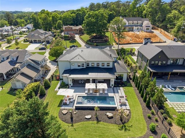 1267 Thomas Circle, Roswell, GA 30075