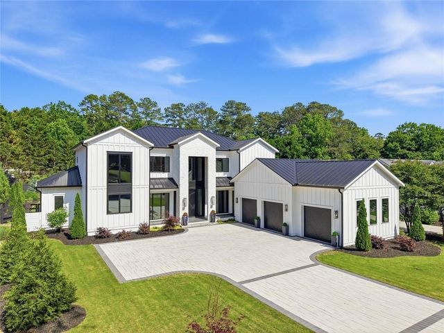1267 Thomas Circle, Roswell, GA 30075