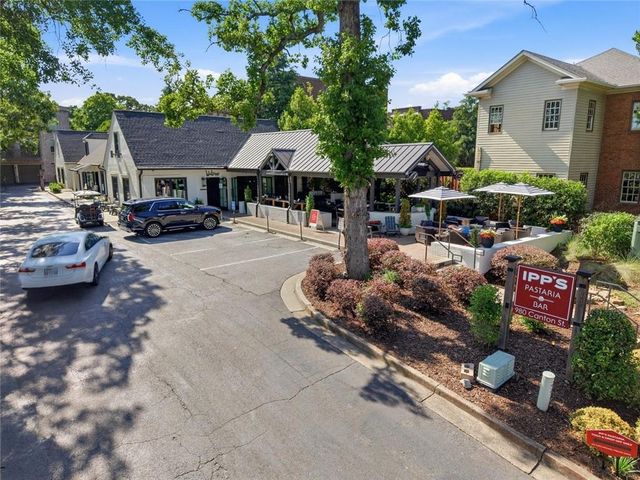 1267 Thomas Circle, Roswell, GA 30075