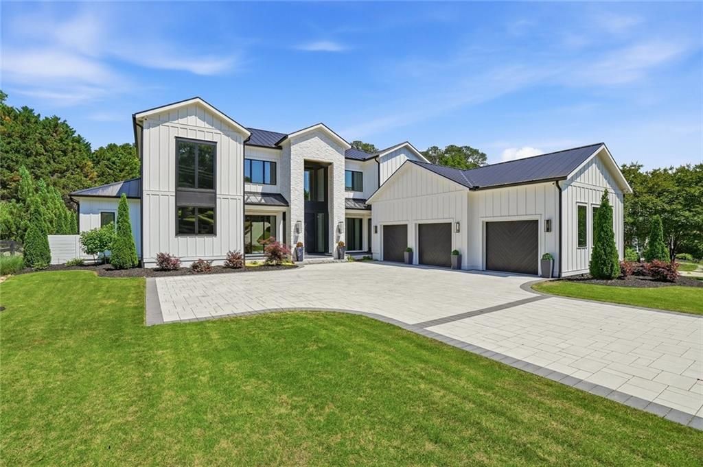 1267 Thomas Circle, Roswell, GA 30075