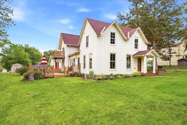 357 6th Street N, Bayport, MN 55003